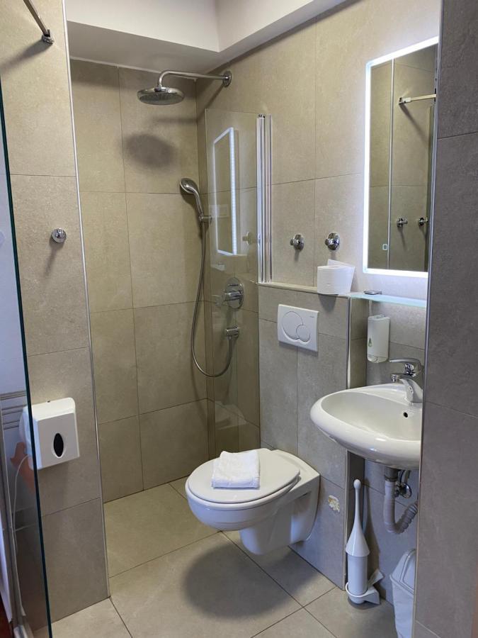 So Rooms City Centre Budva Exterior foto